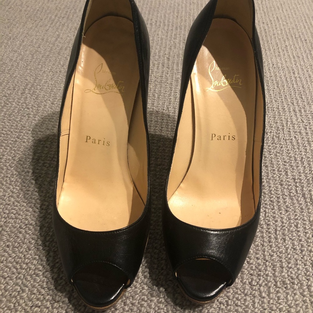 Christian louboutin black leather peep toe pumps